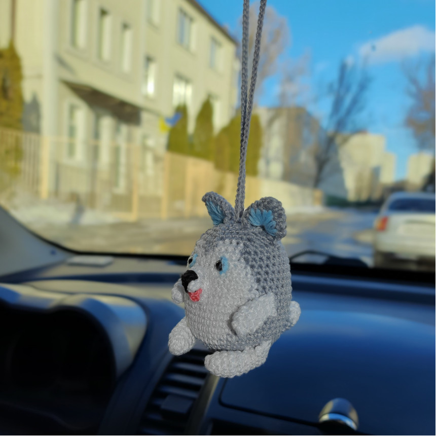 Ornements de Voiture,Mignon Chien Carlin Pendentif Miroir de Voiture Rétroviseur Ornements Suspendu De Voiture Miroir de Voiture Accessoires Cadeaux d'anniversaire Décoration Charme Voiture Suspendu